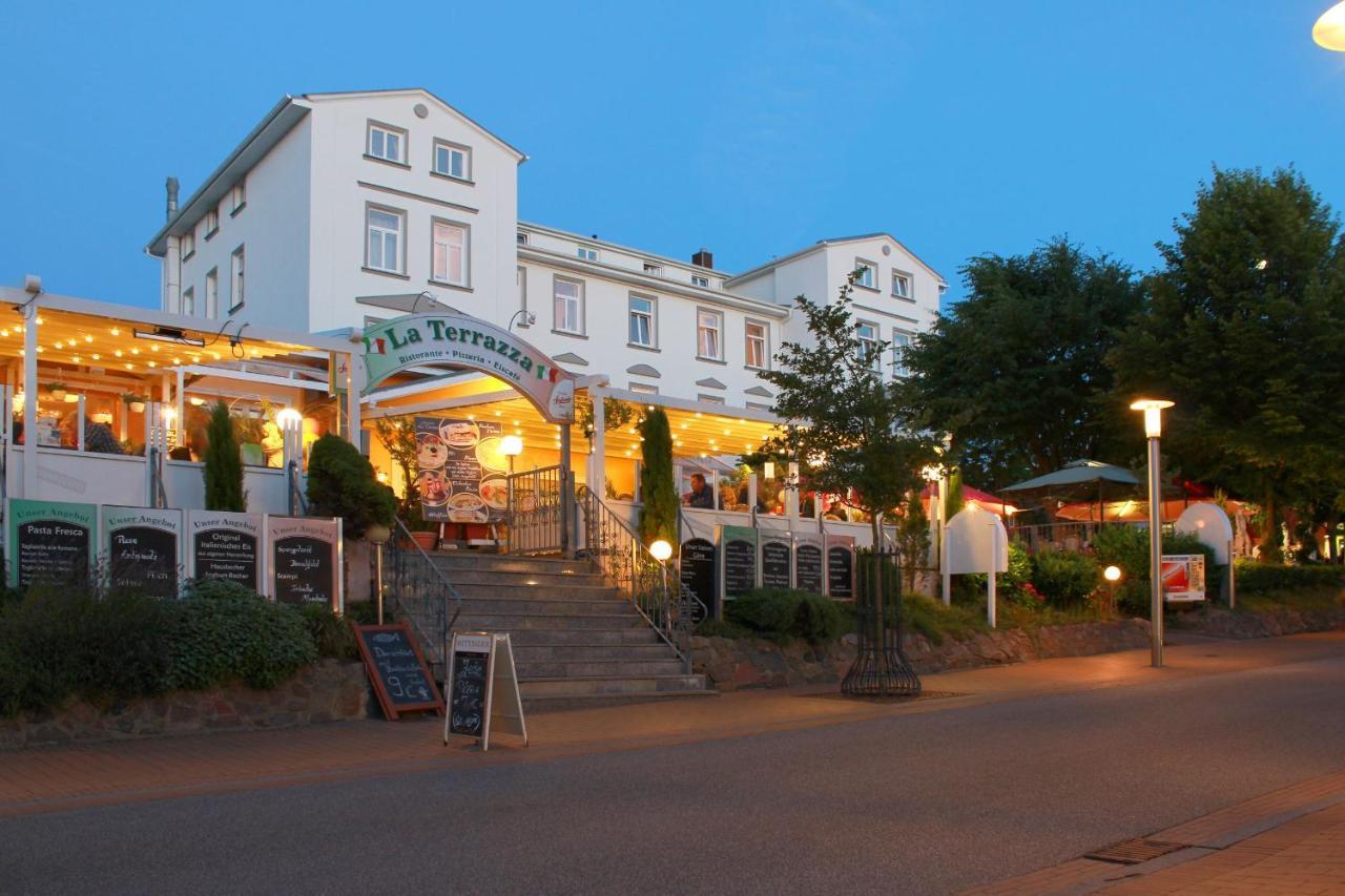 Mit Meerblick Und Balkon, Gratis Nutzung Vom Ahoi Erlebnisbad Und Sauna In Sellin - Meeresblick Fewo 17 Goehren  Exterior foto