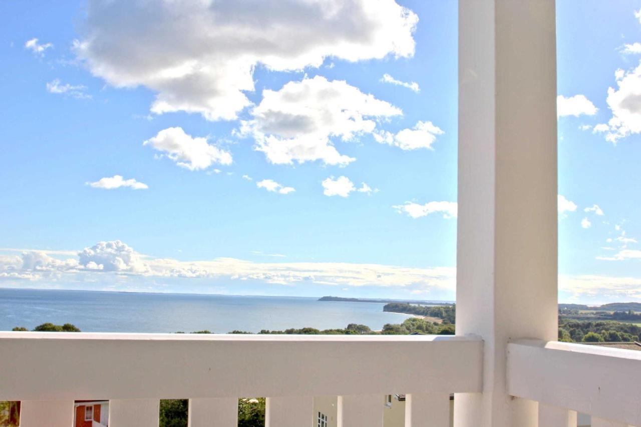 Mit Meerblick Und Balkon, Gratis Nutzung Vom Ahoi Erlebnisbad Und Sauna In Sellin - Meeresblick Fewo 17 Goehren  Exterior foto